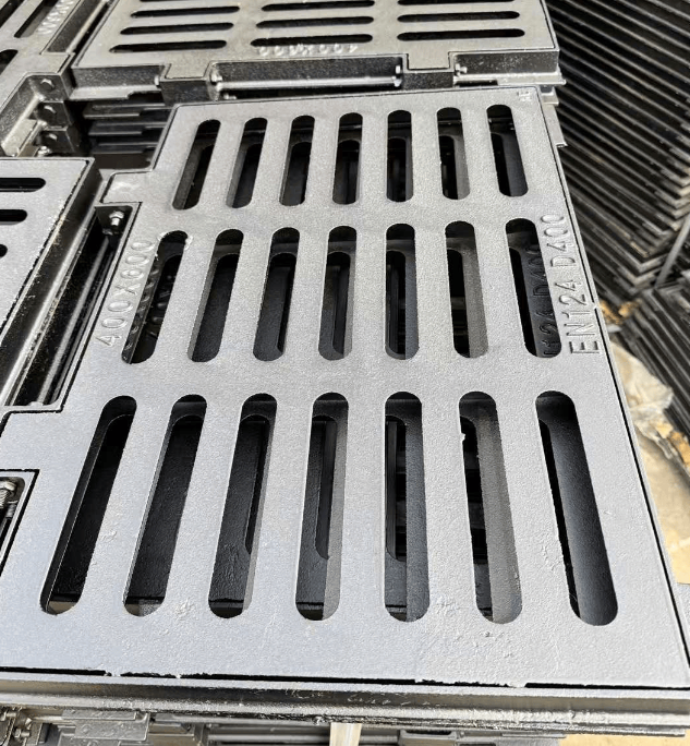 平凉球墨铸铁雨水单篦展示